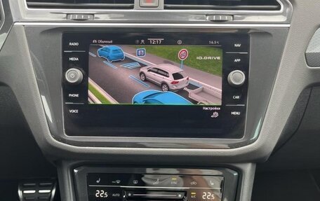 Volkswagen Tiguan II, 2023 год, 2 480 000 рублей, 10 фотография