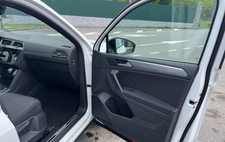 Volkswagen Tiguan II, 2023 год, 2 480 000 рублей, 11 фотография