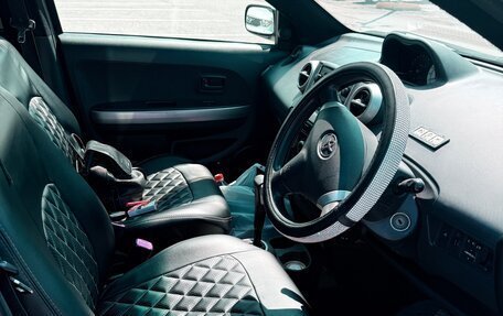 Toyota Ist II, 2003 год, 530 000 рублей, 15 фотография