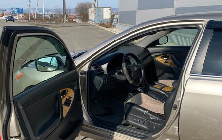 Toyota Camry, 2007 год, 950 000 рублей, 6 фотография