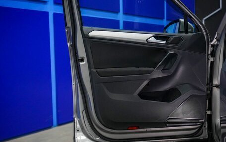 Volkswagen Tiguan II, 2020 год, 2 100 000 рублей, 15 фотография