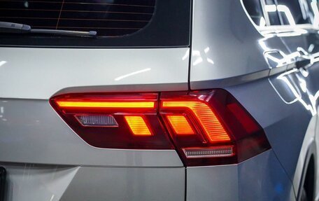 Volkswagen Tiguan II, 2020 год, 2 100 000 рублей, 19 фотография