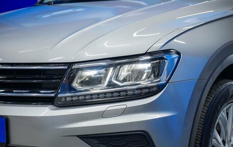 Volkswagen Tiguan II, 2020 год, 2 100 000 рублей, 18 фотография