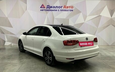 Volkswagen Jetta VI, 2015 год, 1 040 000 рублей, 5 фотография