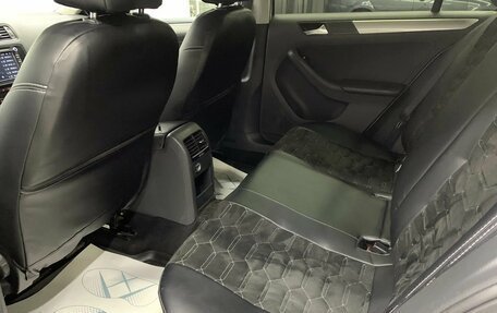 Volkswagen Jetta VI, 2015 год, 1 040 000 рублей, 21 фотография