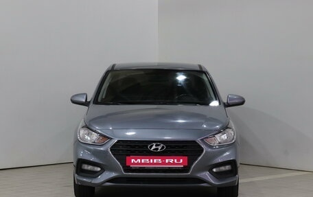 Hyundai Solaris II рестайлинг, 2017 год, 910 000 рублей, 2 фотография