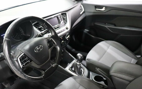 Hyundai Solaris II рестайлинг, 2017 год, 910 000 рублей, 17 фотография