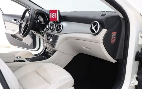 Mercedes-Benz GLA, 2016 год, 1 640 004 рублей, 9 фотография