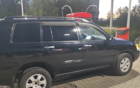 Toyota Highlander III, 2003 год, 870 000 рублей, 38 фотография