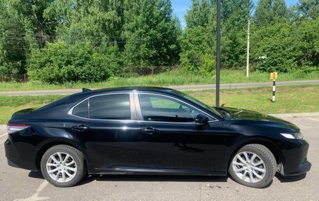 Toyota Camry, 2019 год, 2 400 000 рублей, 8 фотография