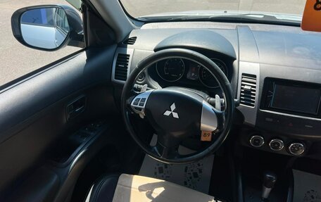 Mitsubishi Outlander III рестайлинг 3, 2010 год, 1 179 000 рублей, 14 фотография