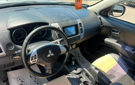 Mitsubishi Outlander III рестайлинг 3, 2010 год, 1 179 000 рублей, 11 фотография