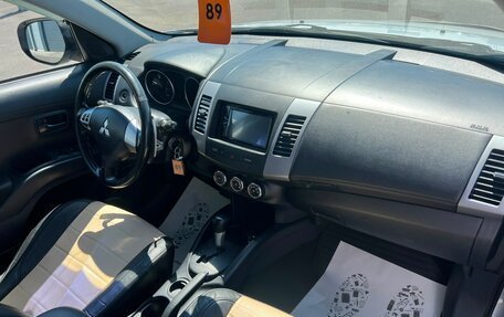 Mitsubishi Outlander III рестайлинг 3, 2010 год, 1 179 000 рублей, 13 фотография