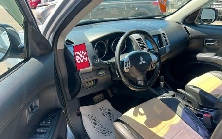 Mitsubishi Outlander III рестайлинг 3, 2010 год, 1 179 000 рублей, 10 фотография