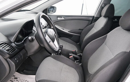 Hyundai Solaris II рестайлинг, 2011 год, 699 000 рублей, 8 фотография