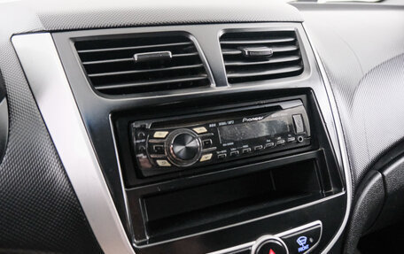 Hyundai Solaris II рестайлинг, 2011 год, 699 000 рублей, 16 фотография