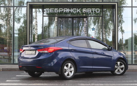 Hyundai Elantra V, 2012 год, 940 000 рублей, 3 фотография