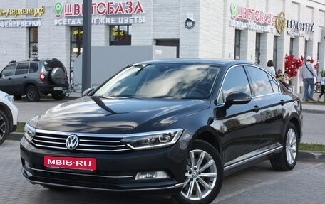 Volkswagen Passat B8 рестайлинг, 2019 год, 2 450 000 рублей, 2 фотография