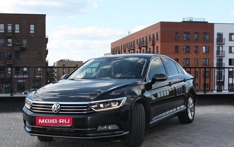 Volkswagen Passat B8 рестайлинг, 2019 год, 2 450 000 рублей, 6 фотография