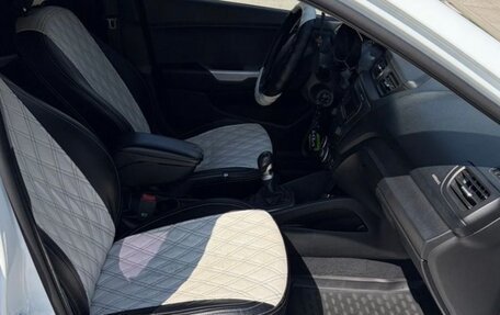 KIA Rio III рестайлинг, 2014 год, 850 000 рублей, 9 фотография