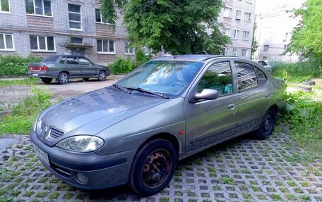 Renault Megane II, 2003 год, 260 000 рублей, 2 фотография