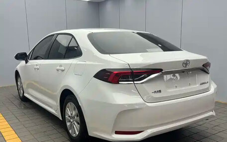 Toyota Corolla, 2023 год, 1 900 000 рублей, 6 фотография