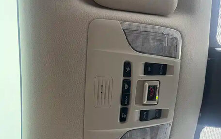 Toyota Corolla, 2023 год, 1 900 000 рублей, 13 фотография