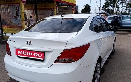 Hyundai Solaris II рестайлинг, 2016 год, 895 000 рублей, 3 фотография
