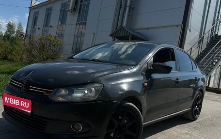 Volkswagen Polo VI (EU Market), 2011 год, 450 000 рублей, 1 фотография