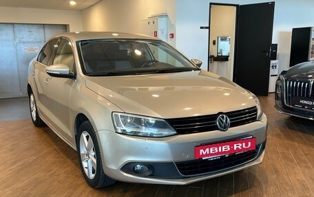 Volkswagen Jetta VI, 2012 год, 1 150 000 рублей, 3 фотография