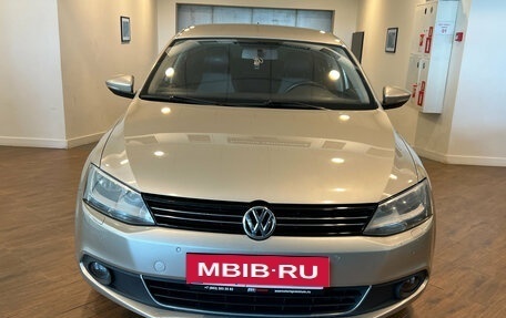 Volkswagen Jetta VI, 2012 год, 1 150 000 рублей, 2 фотография