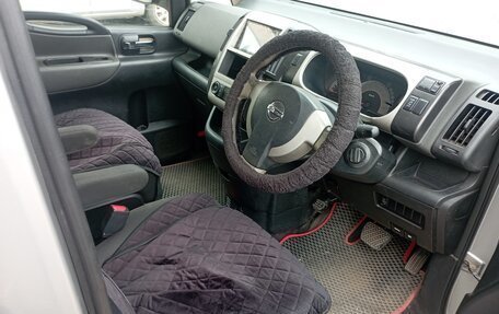Nissan Serena III, 2007 год, 750 000 рублей, 3 фотография