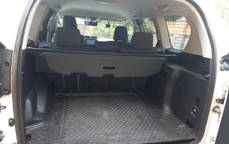 Toyota Land Cruiser Prado 150 рестайлинг 2, 2018 год, 5 270 000 рублей, 10 фотография