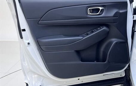Honda Vezel, 2023 год, 1 720 000 рублей, 8 фотография