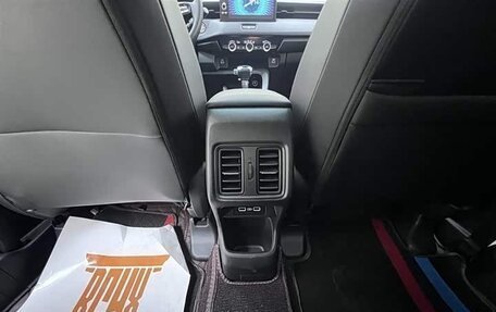 Honda Vezel, 2023 год, 1 720 000 рублей, 24 фотография