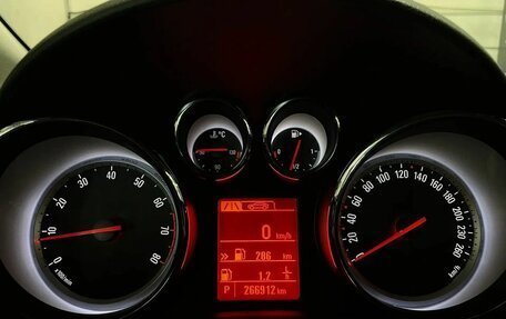 Opel Astra J, 2013 год, 650 000 рублей, 15 фотография