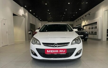 Opel Astra J, 2013 год, 650 000 рублей, 2 фотография