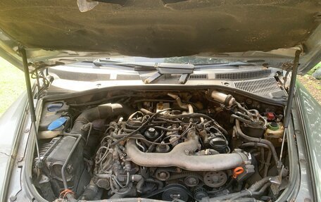 Volkswagen Touareg III, 2008 год, 600 000 рублей, 11 фотография