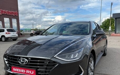 Hyundai Sonata VIII, 2021 год, 2 300 000 рублей, 1 фотография
