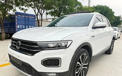 Volkswagen T-Roc I, 2021 год, 1 430 000 рублей, 1 фотография