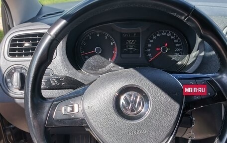 Volkswagen Polo VI (EU Market), 2017 год, 1 300 000 рублей, 11 фотография