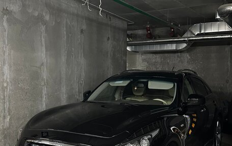Infiniti FX II, 2010 год, 2 100 000 рублей, 39 фотография