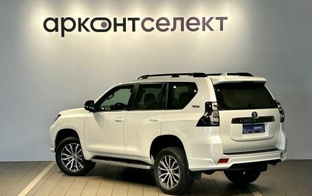 Toyota Land Cruiser Prado 150 рестайлинг 2, 2021 год, 6 990 000 рублей, 4 фотография