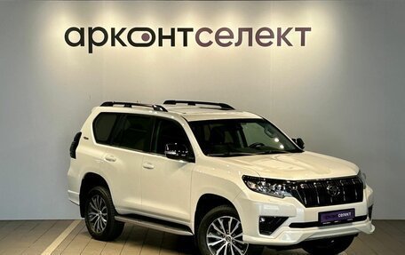 Toyota Land Cruiser Prado 150 рестайлинг 2, 2021 год, 6 990 000 рублей, 3 фотография