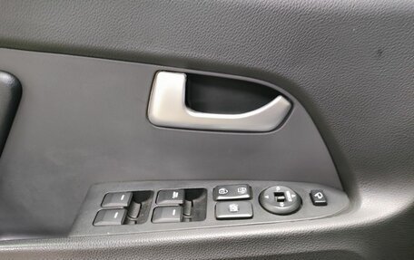 KIA Sportage III, 2012 год, 1 095 000 рублей, 19 фотография