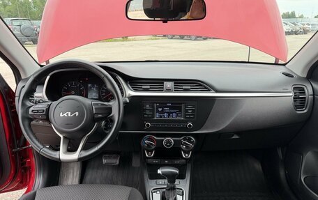 KIA Rio IV, 2022 год, 1 770 000 рублей, 5 фотография