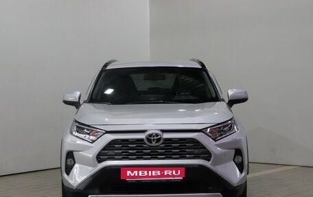 Toyota RAV4, 2021 год, 3 320 000 рублей, 2 фотография