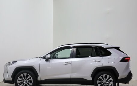 Toyota RAV4, 2021 год, 3 320 000 рублей, 8 фотография