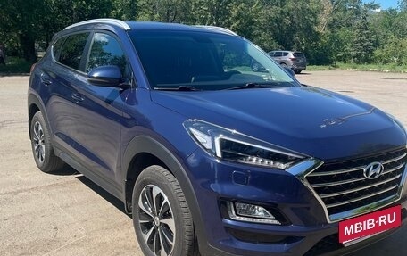 Hyundai Tucson III, 2020 год, 2 370 000 рублей, 3 фотография