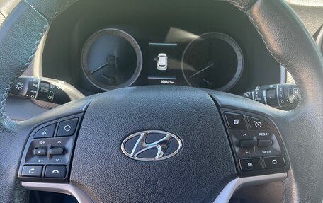 Hyundai Tucson III, 2020 год, 2 370 000 рублей, 16 фотография